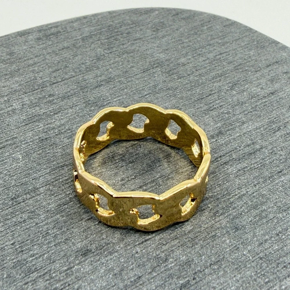 Y2K Gold Tone Cutout Link Band Ring Stackable Minimalist Fashion Jewelry Gift